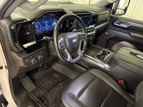Used 2025 Chevrolet Silverado 2500 LTZ w/ Z71 Chrome Sport Edition AWD/4WD image 51