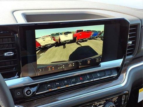 New 2026 Chevrolet Silverado 1500 LT Trail Boss w/ LT Trail Boss Premium Package AWD/4WD image 32