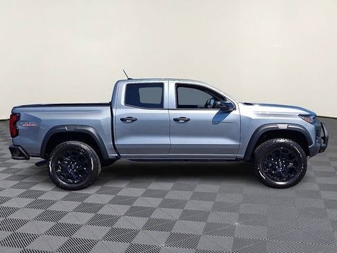 New 2026 Chevrolet Colorado Trail Boss w/ Off-Road Front Bumper Package AWD/4WD image 5