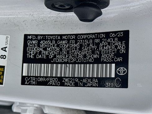 Used 2023 Toyota Corolla LE FWD image 12
