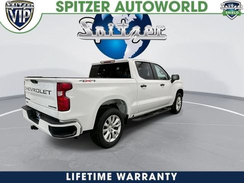 New 2026 Chevrolet Silverado 1500 Custom w/ LPO, Dark Essentials Package AWD/4WD image 8