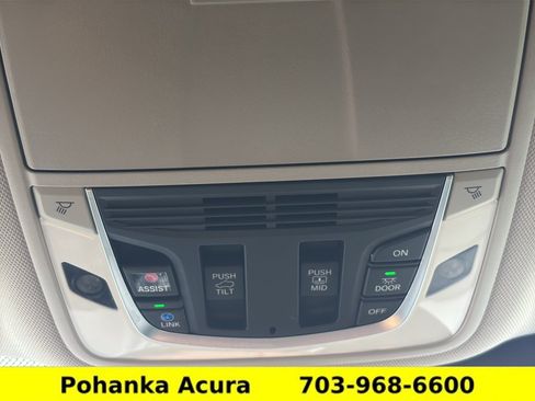 Used 2024 Acura RDX SH-AWD w/ Technology Package image 19