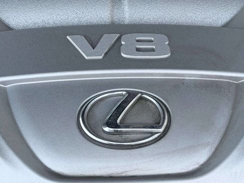 Used 2013 Lexus LX 570 4WD w/ Luxury Pkg image 15