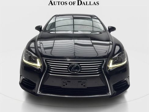Used 2015 Lexus LS 460 w/ Ultra Luxury Package RWD image 3