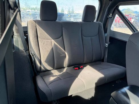 Used 2017 Jeep Wrangler Sport image 60