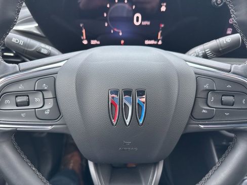 Used 2024 Buick Envista Sport Touring w/ Convenience I Package image 28