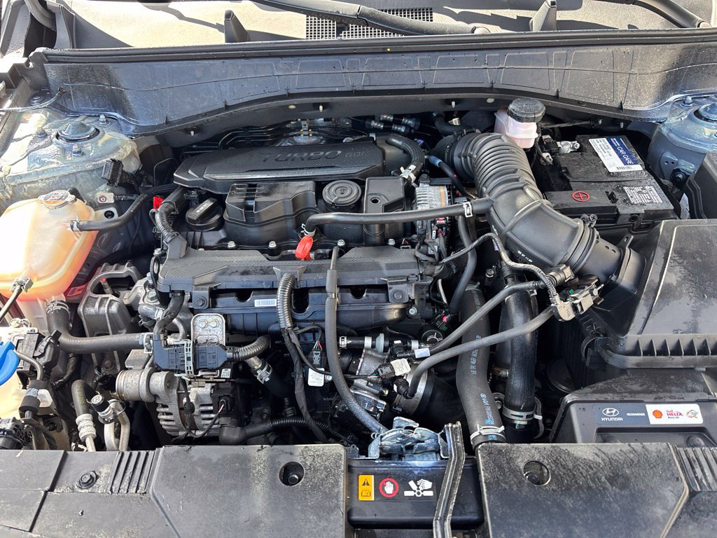 Used 2024 Hyundai Kona Limited AWD/4WD image 12