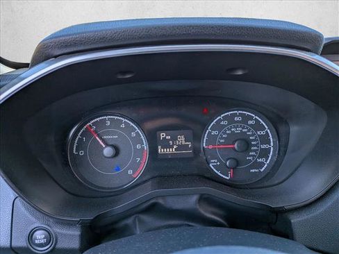 Used 2018 Subaru Crosstrek 2.0i Premium image 10