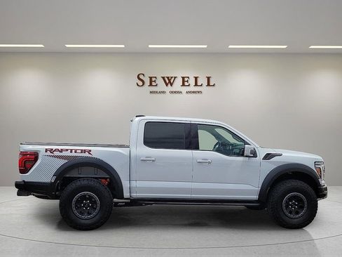 Used 2025 Ford F150 Raptor AWD/4WD image 6