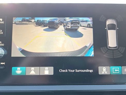 Used 2025 Honda Odyssey Elite image 36