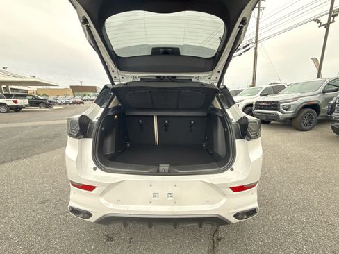 New 2026 Buick Encore GX Avenir w/ Avenir Technology Package AWD/4WD image 24
