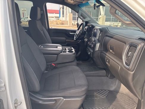 Used 2023 Chevrolet Silverado 2500 LT image 11