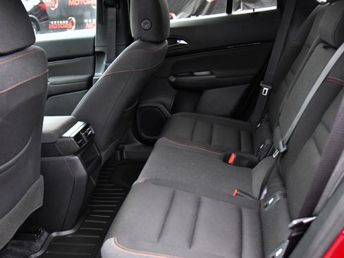 Used 2024 Honda Prologue EX image 39