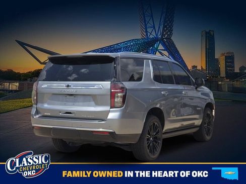 Used 2023 Chevrolet Tahoe Premier AWD/4WD image 7