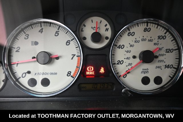 Used 2001 MAZDA MX-5 Miata RWD image 14
