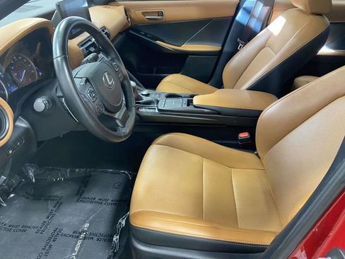 Used 2023 Lexus IS 300 w/ Comfort Package image 10