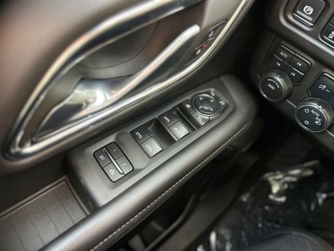 Used 2024 Chevrolet Tahoe Premier image 39