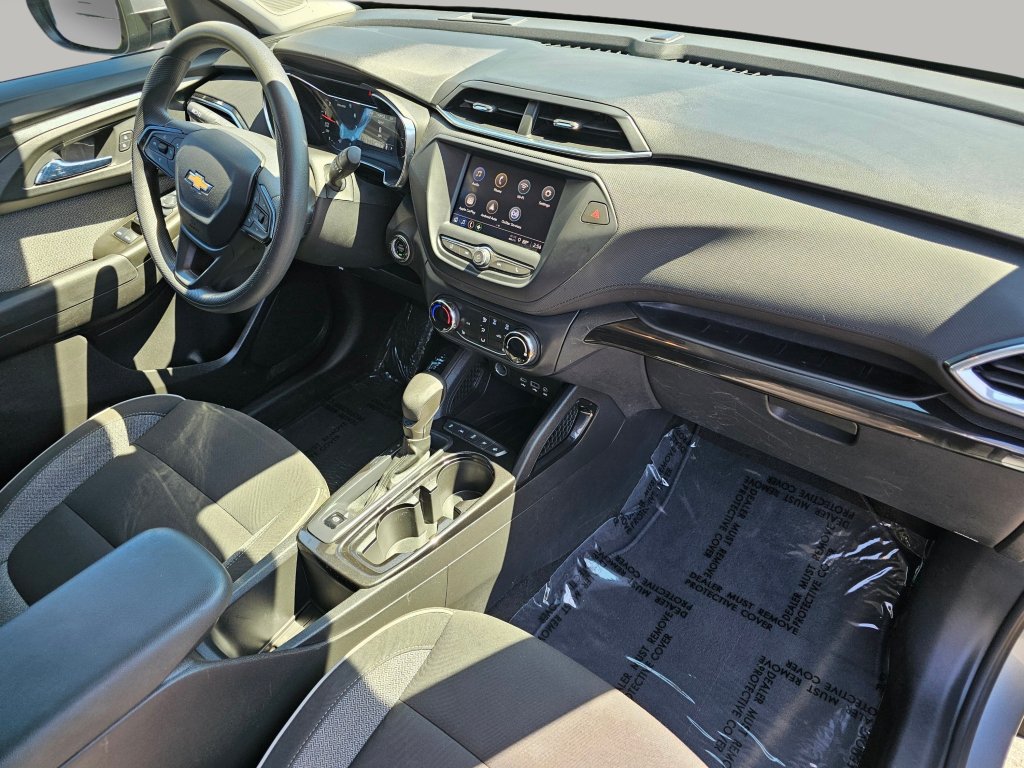 Used 2023 Chevrolet TrailBlazer LT FWD image 47