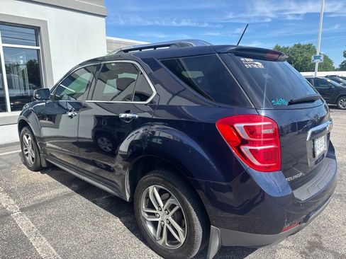 Used 2017 Chevrolet Equinox Premier w/ Enhanced Convenience Package FWD image 11