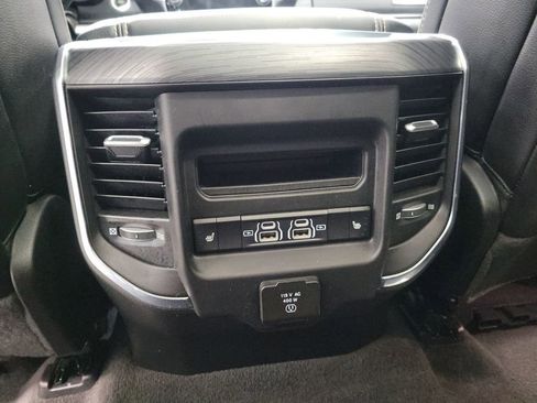 Used 2024 RAM 1500 Laramie image 27