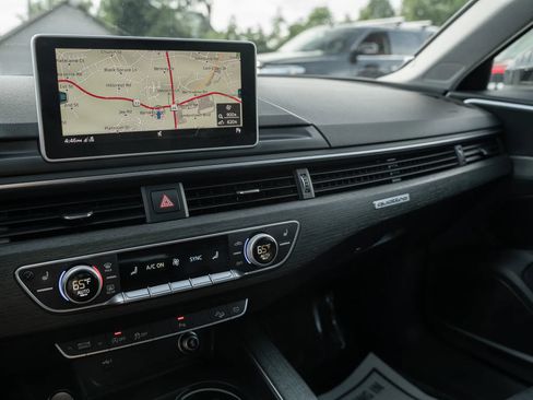 Used 2018 Audi A4 2.0T allroad Prestige AWD/4WD image 27