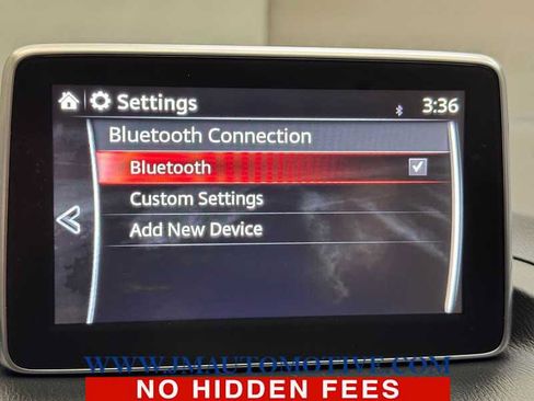 Used 2015 MAZDA MAZDA3 i Touring w/ Technology Package FWD image 23