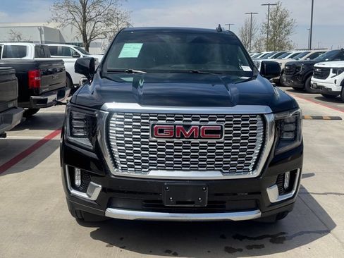 Used 2024 GMC Yukon Denali w/ Advanced Technology Package RWD image 9