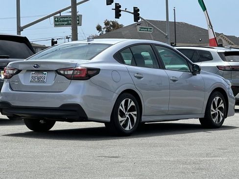 Certified 2025 Subaru Legacy Premium AWD/4WD image 4