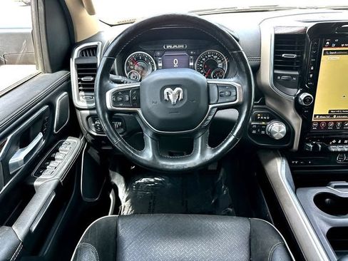 Used 2019 RAM 1500 Laramie AWD/4WD image 21