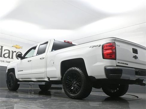 Used 2017 Chevrolet Silverado 1500 LT w/ All Star Edition image 5