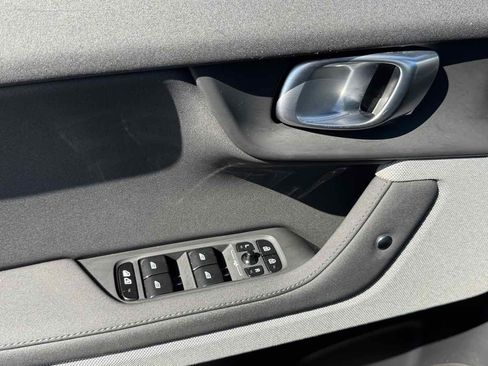 Used 2023 Polestar Polestar 2 w/ Pilot Pack AWD/4WD image 31