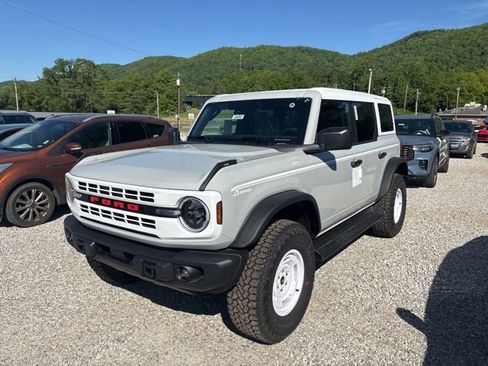 New 2026 Ford Bronco Heritage Edition AWD/4WD image 1