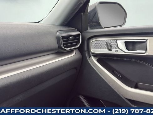 Used 2024 Ford Explorer XLT w/ Equipment Group 202A AWD/4WD image 13