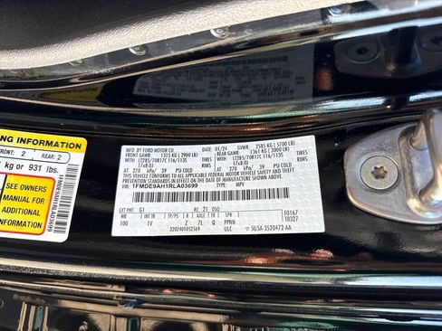 Used 2024 Ford Bronco Badlands image 23