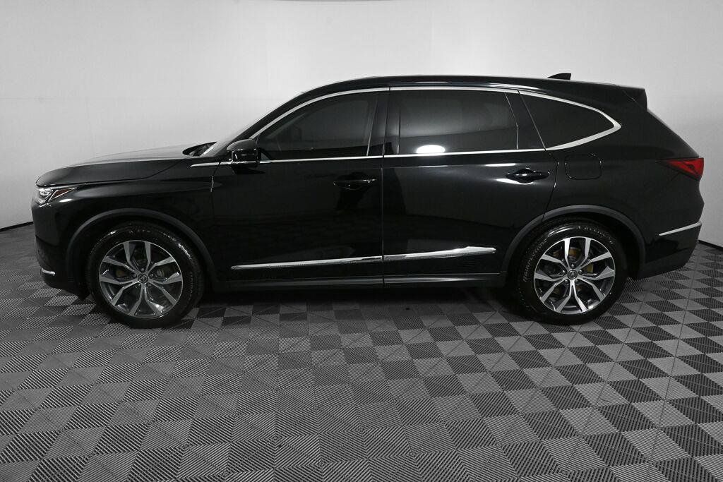Used 2023 Acura MDX w/ Technology Package FWD image 25