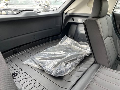 Used 2023 Subaru Impreza 2.0i image 28