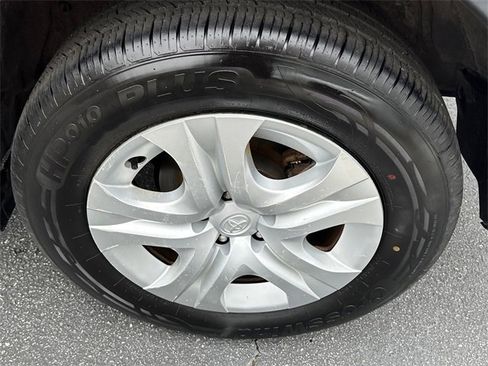 Used 2013 Toyota RAV4 LE image 24