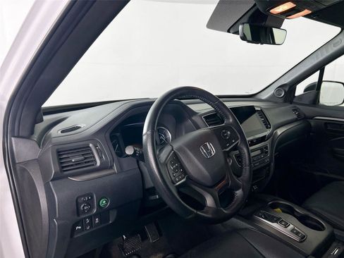 Used 2023 Honda Passport EX-L image 10