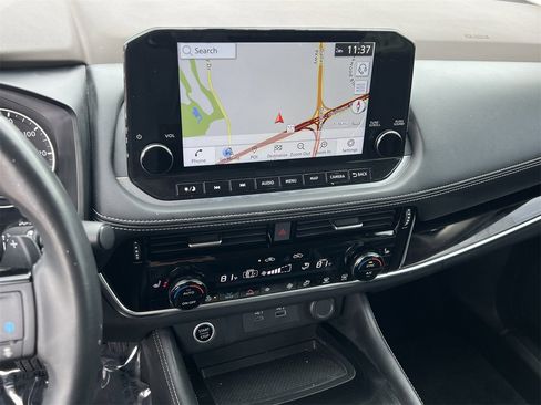 Certified 2023 Nissan Rogue SL w/ SL Premium Package image 15