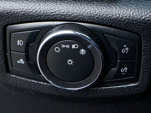 Used 2017 Ford F350 Lariat w/ Lariat Value Package image 20