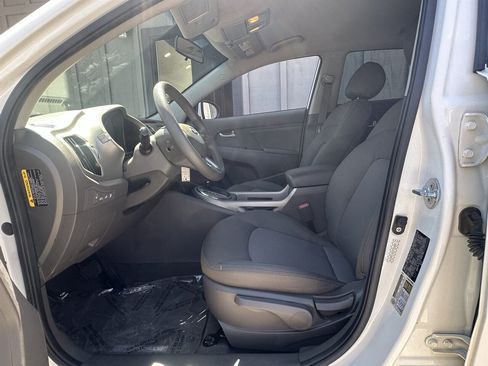 Used 2014 Kia Sportage LX AWD/4WD image 18