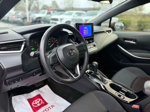 Used 2023 Toyota Corolla SE image 13