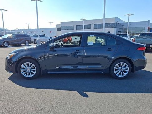 New 2026 Toyota Corolla LE image 4