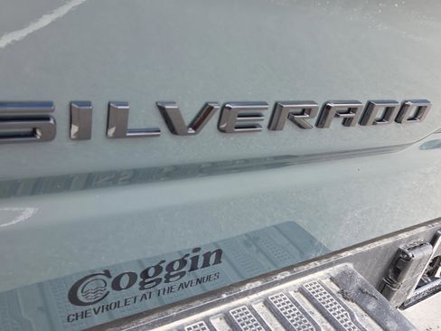 New 2026 Chevrolet Silverado 1500 ZR2 image 34