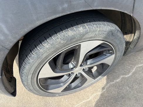 Used 2016 Hyundai Tucson Limited w/ Option Group 03 image 11