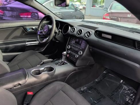 Used 2015 Ford Mustang Coupe w/ Equipment Group 051A RWD image 14