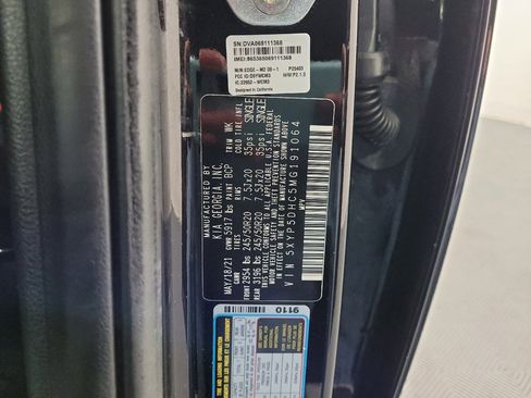 Used 2021 Kia Telluride SX w/ SX Prestige Package image 33