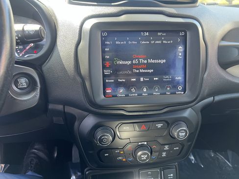 Used 2020 Jeep Renegade Limited w/ UConnect 8.4 Nav Group image 19