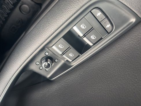 Used 2019 Audi Q7 3.0T Premium Plus w/ Premium Plus Package image 29