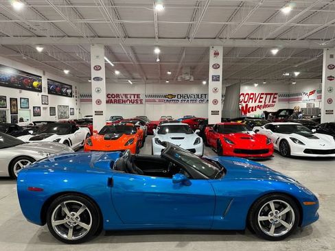 Used 2008 Chevrolet Corvette Convertible w/ Preferred Equipment Group RWD image 6